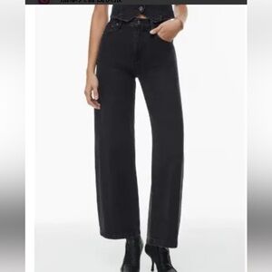 Aritzia denim forum Zoe Super high rise baggy 25